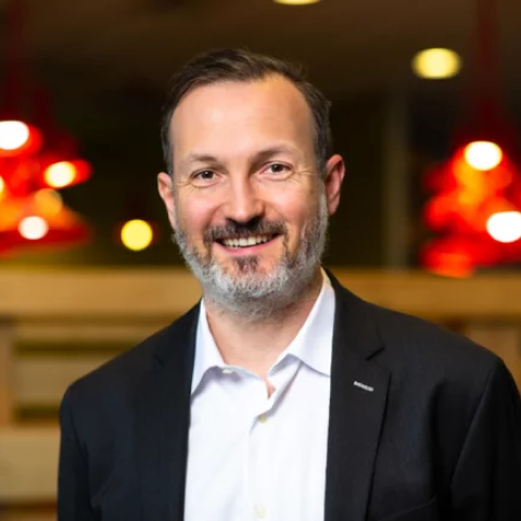 Episode 6 · Miguel Ángel González Gisbert / Global & France Chief Digital Officer